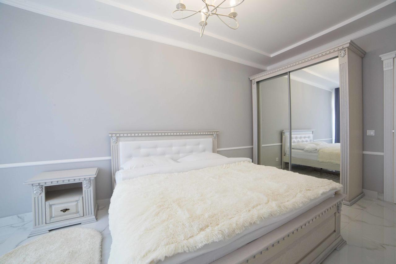 Leogrand Apartments On Kulisha 36 리비프 외부 사진