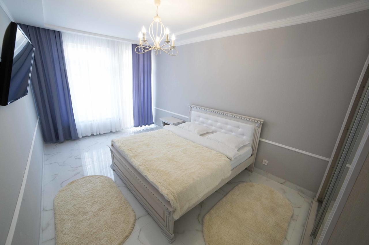 Leogrand Apartments On Kulisha 36 리비프 외부 사진
